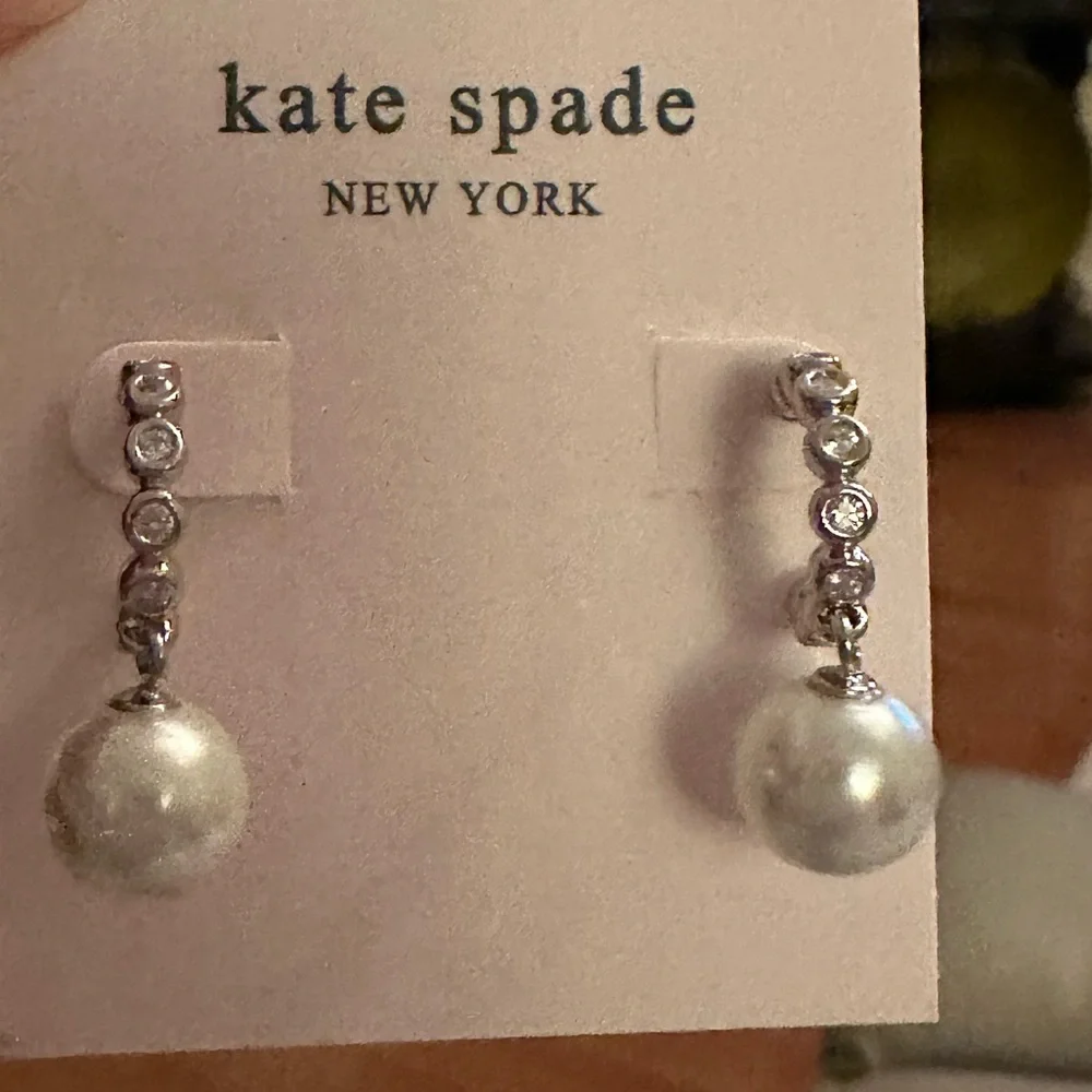 Kate Spade Pearl Drop Huggie Earrings NWT‎
